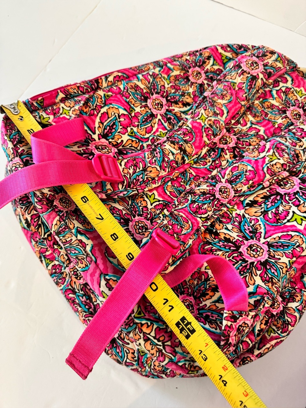 Vera Bradley Essential Backpack Resort Medallion Quilted Cotton Laptop Retired - Picture 15 of 16